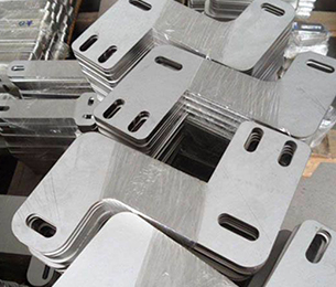 蜜桃视频插满18在线观看